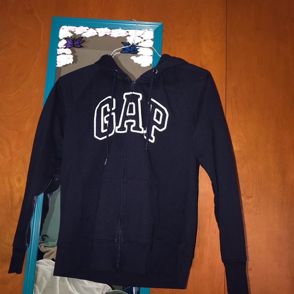 GAP zip up sweater